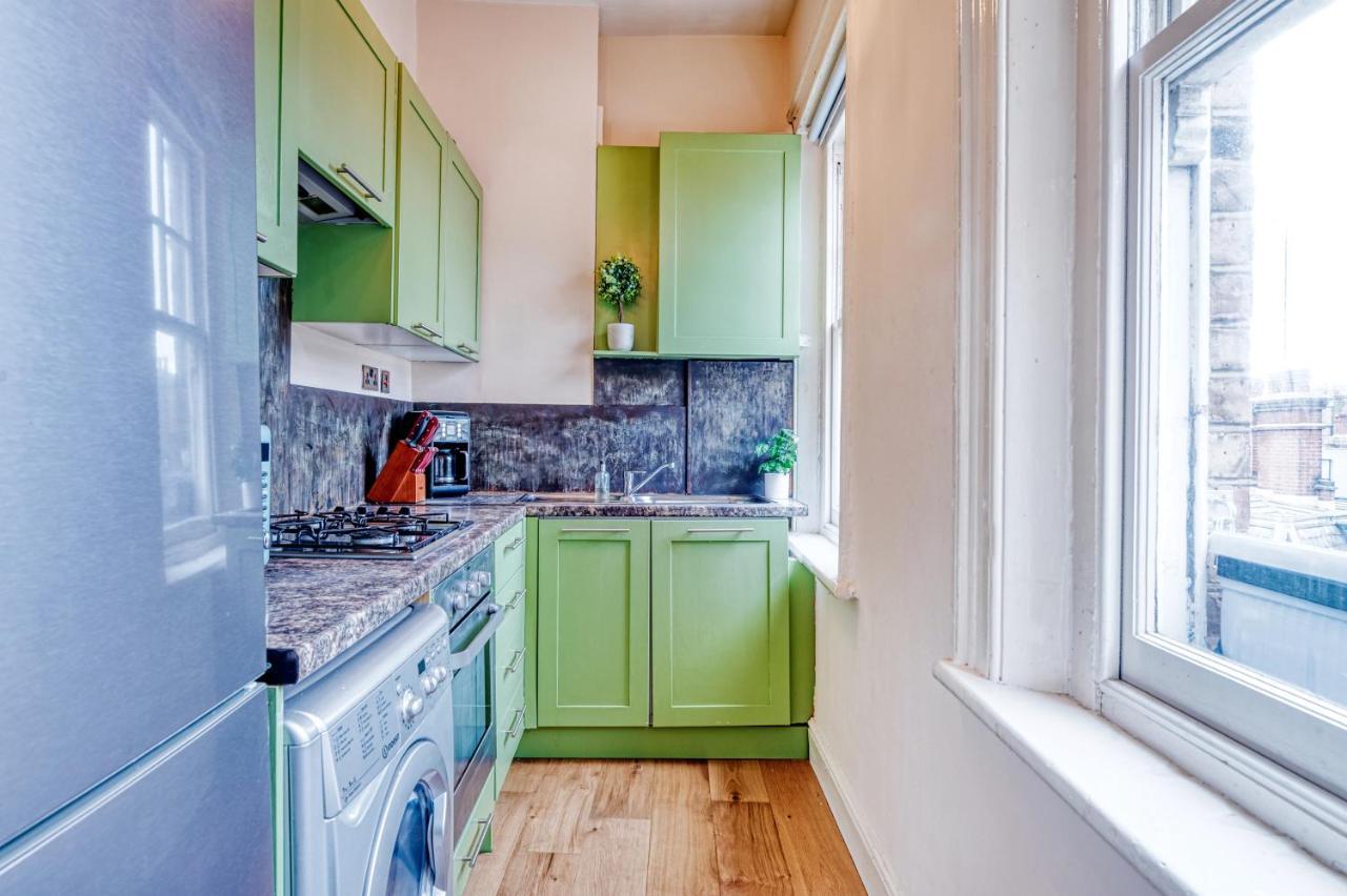 Sunny Corner Apartment In Center Of London Exterior foto